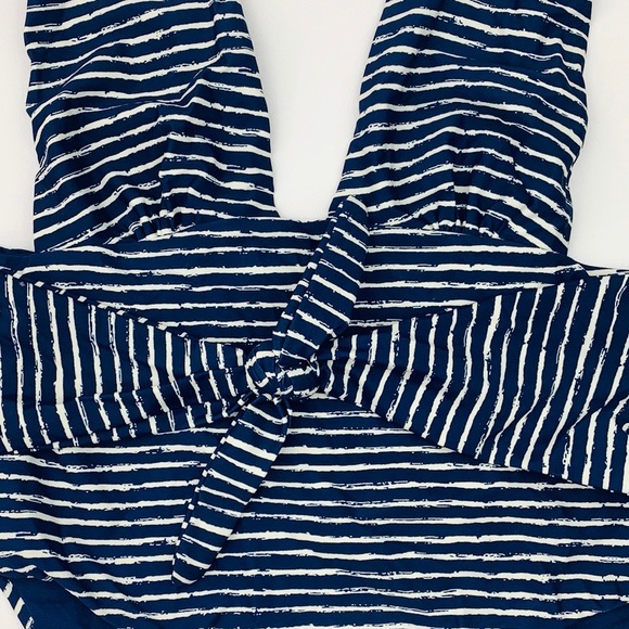 Envya white and blue striped deep plunge one piece - Picture 9 of 11